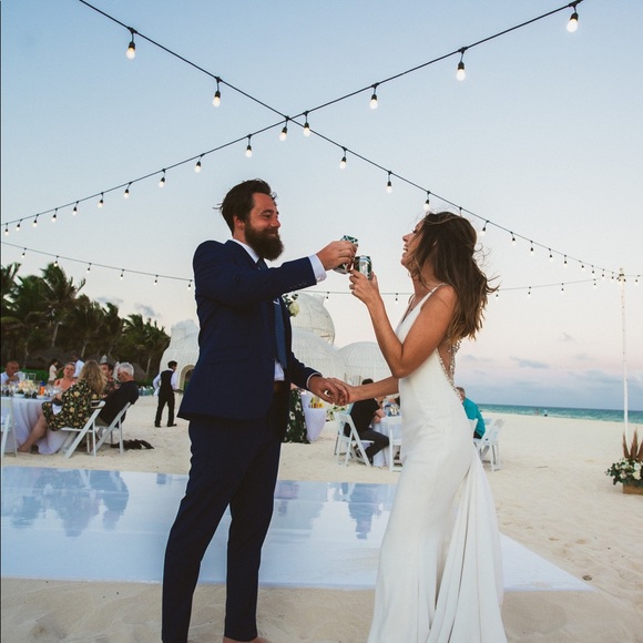 Meet your Posher, Monica - Picture 3 of 3